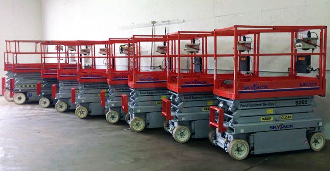 رافعة شوكيه رافعة عمال سقالات كهربائيه سيزرلفت مان