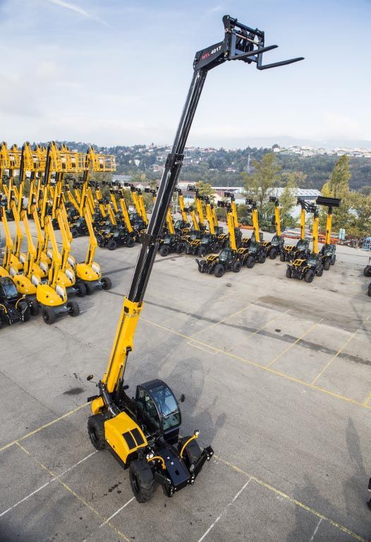 سيزرلفت مان لفت رافعات شوكيه للايجار للايجار في جد