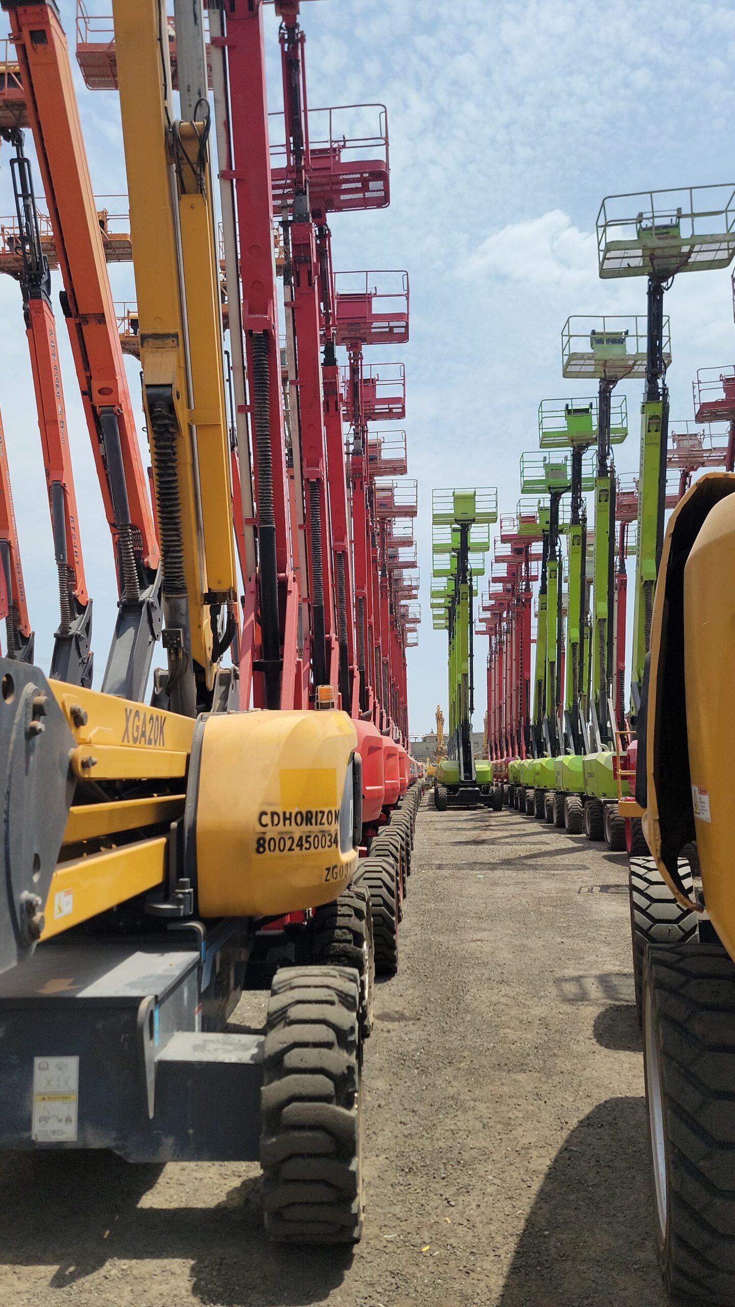 المدينه المنوره سيزرلفت ومانلفت للايجار شهري سنوي