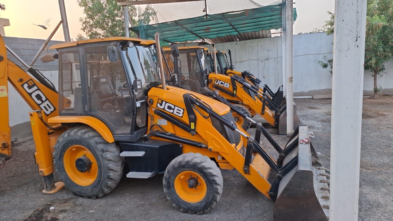 سيز لفت للايجار اليومي والشهري رافعات شوكية