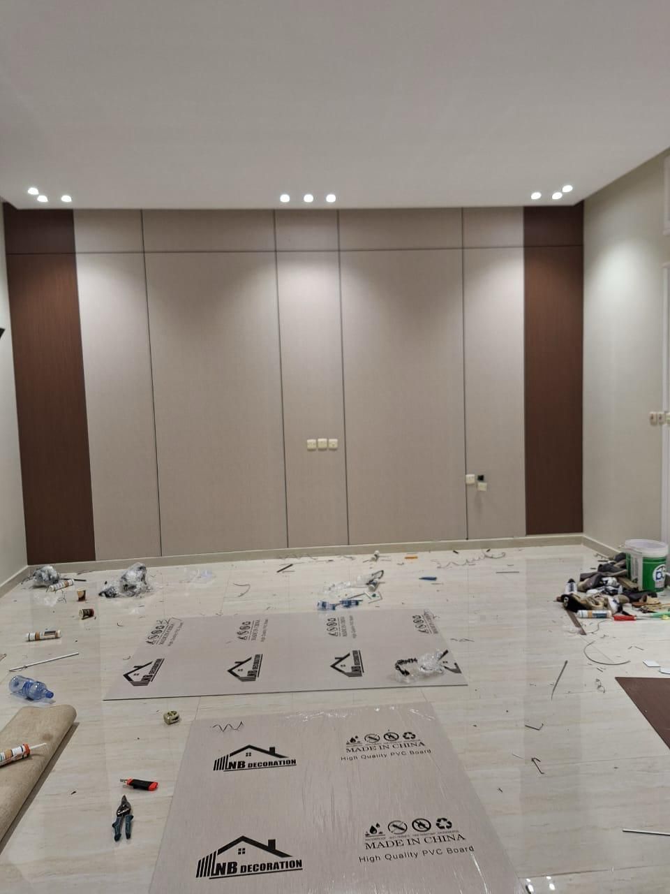 فني ديكورات الموقع الرياض 0500588793