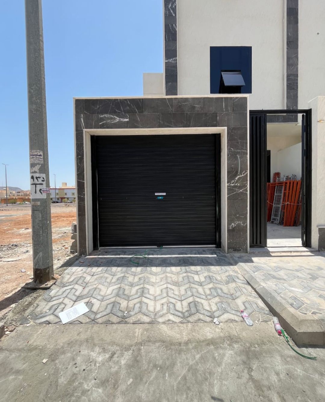 صيانه ابواب الكراج والشبابيك الشتر