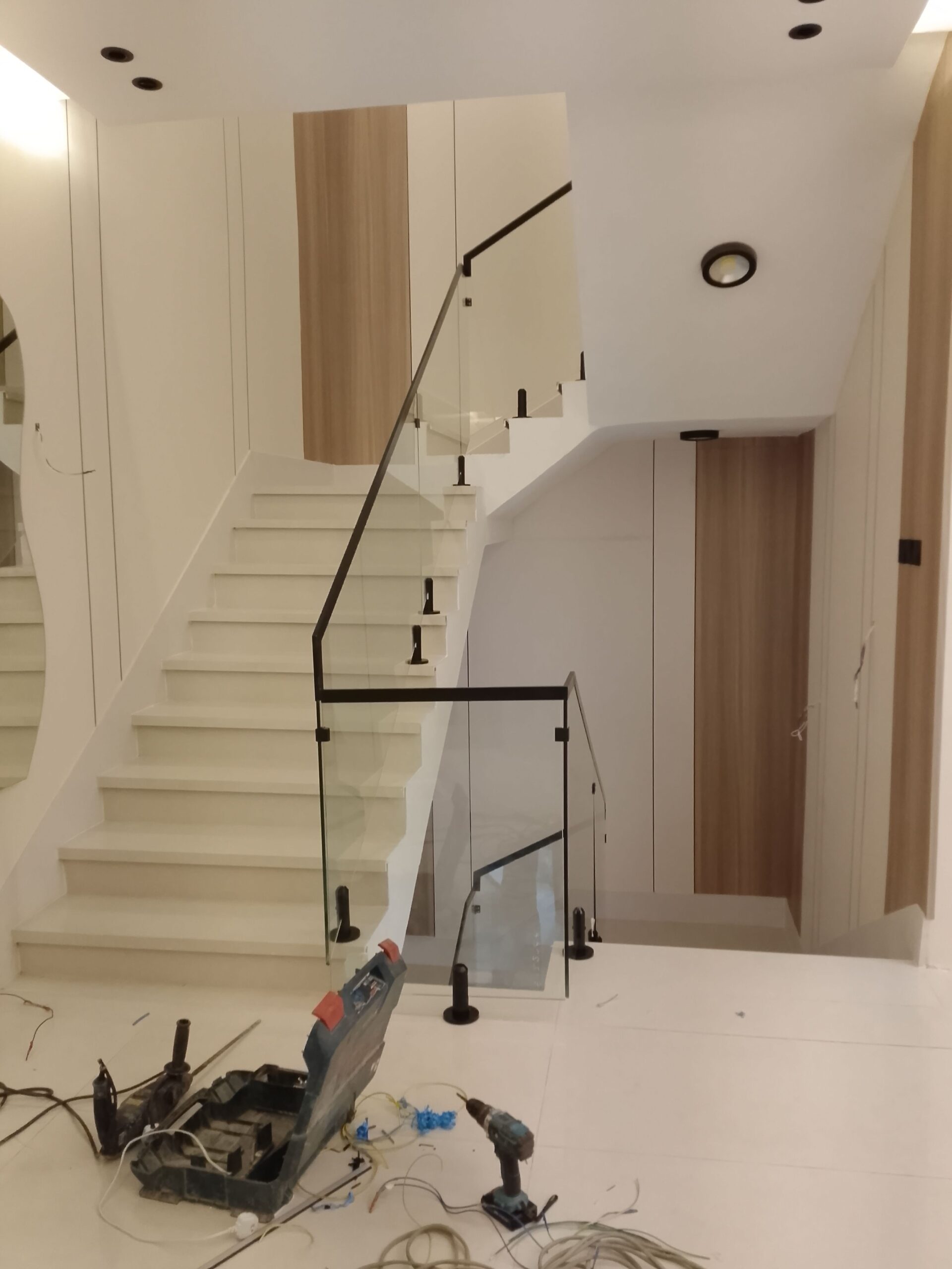 زجاج سكريت جيزان صبياء