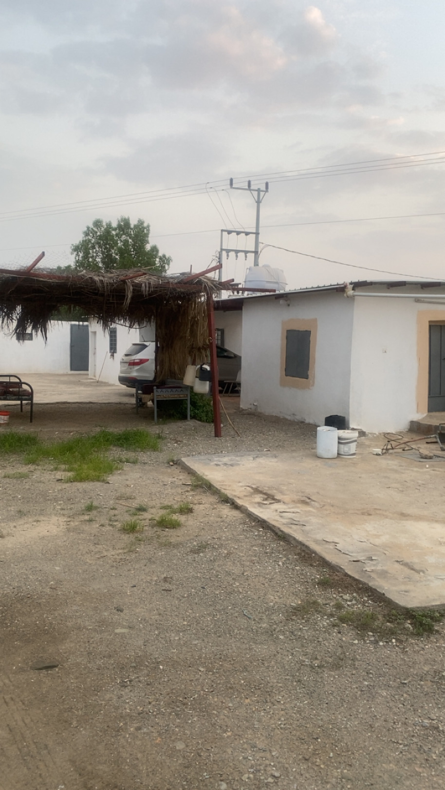 خط رجال المع قريبه من الدرب