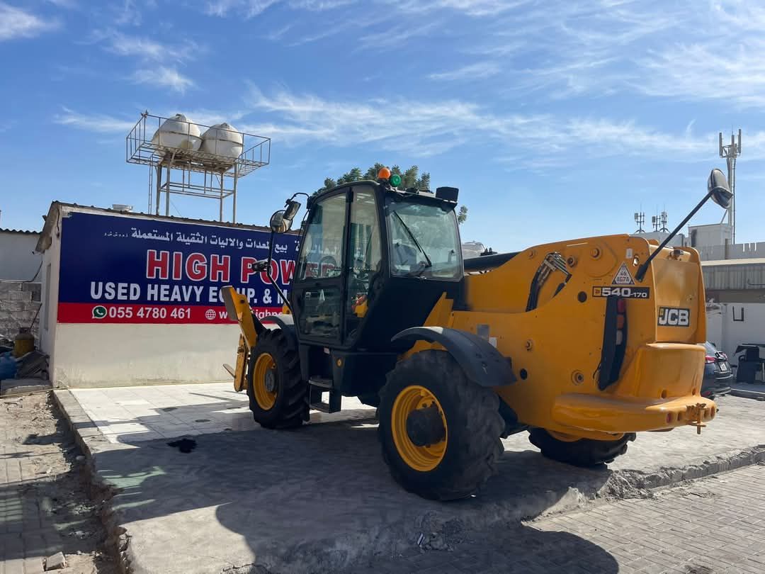 رافعات شوكيه فوركلفت للايجار سيزرات مان لفت جميع ا