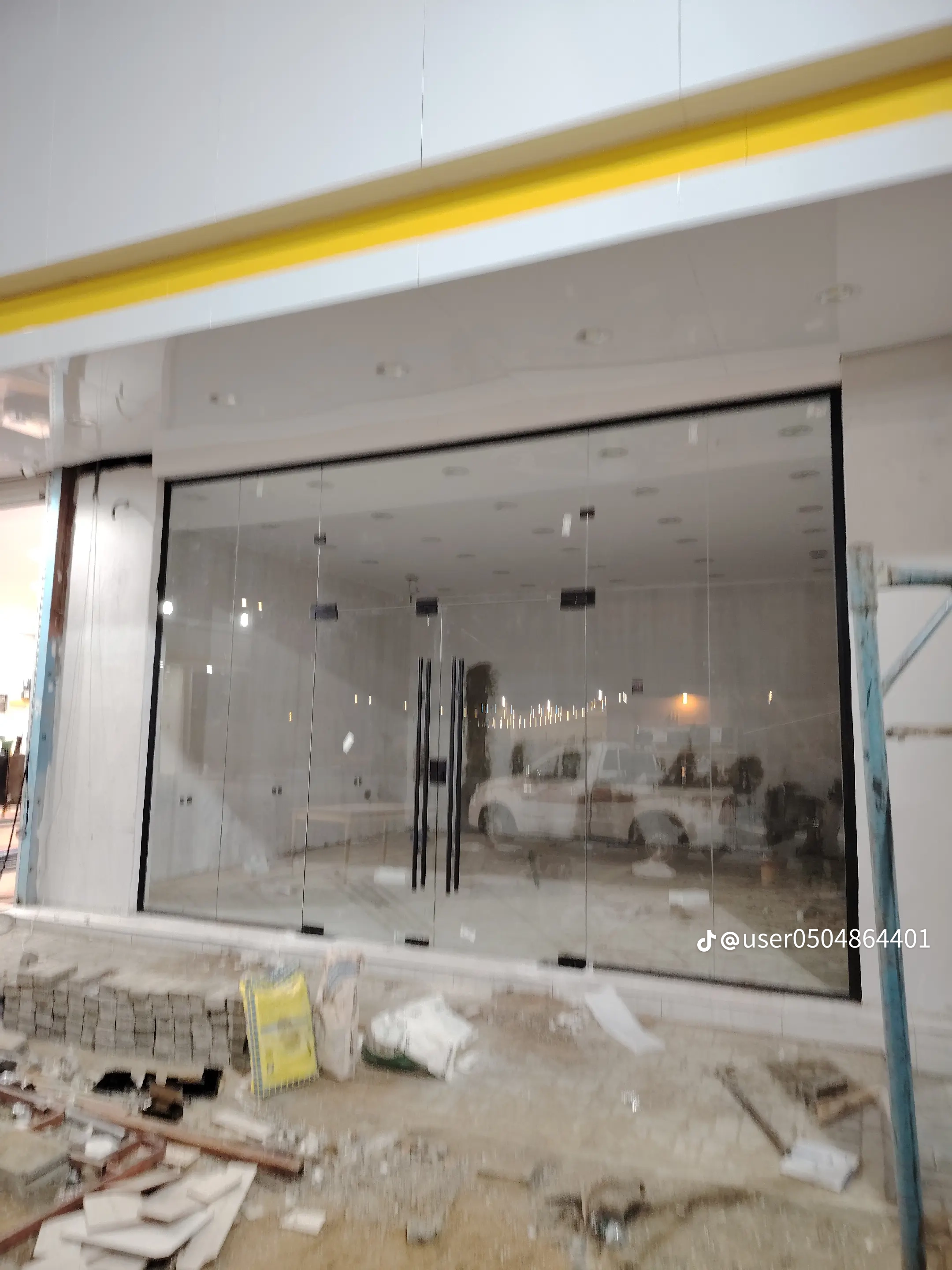 زجاج سكريت صامطه