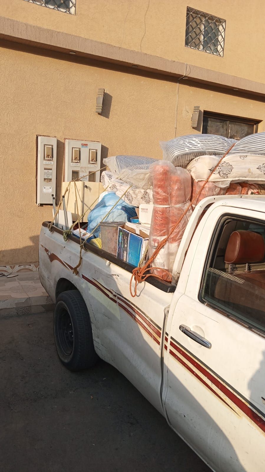 دينا خدمات طش الأثاث القديم بالرياض 0507019022 الت