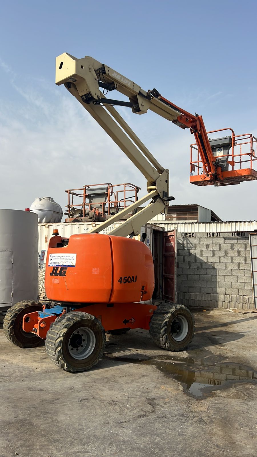 فوركلفت مانلفت سيزرلفت كرينات وجي سي بي للإيجار