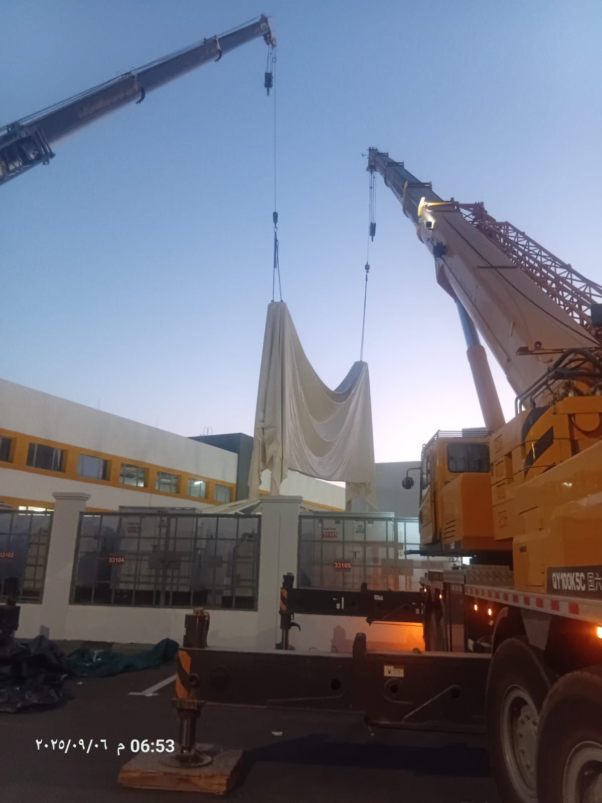 تأجير معدات ثقليه رافعة شؤكيه سكين كرينات للايجار