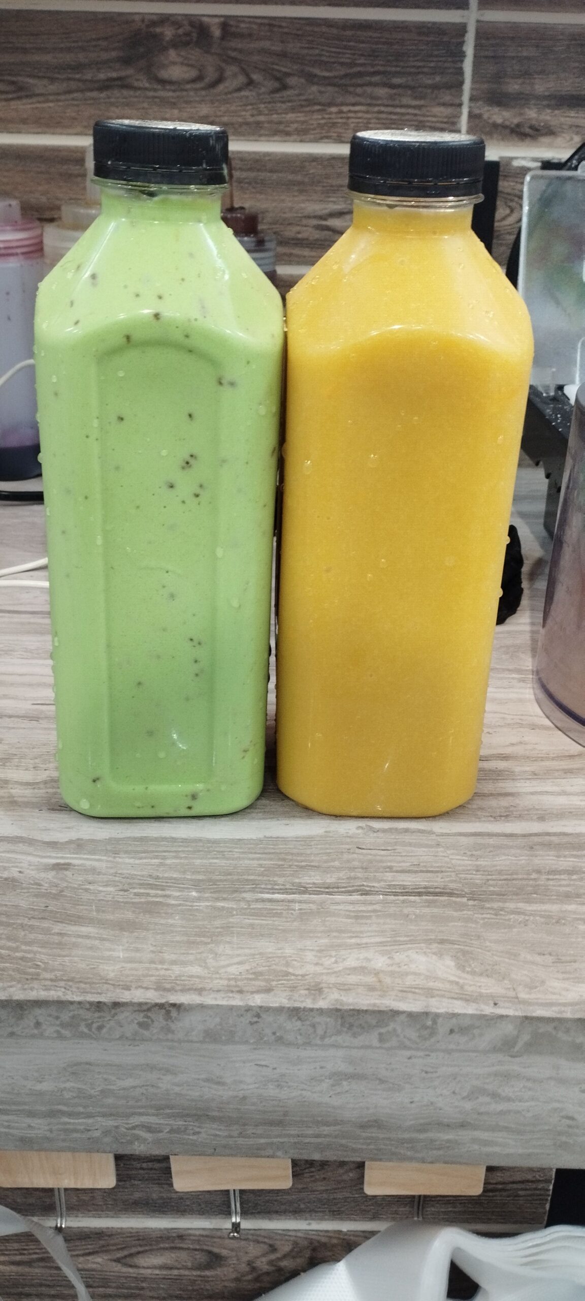 معلم عصائر جميع انواع العصائر