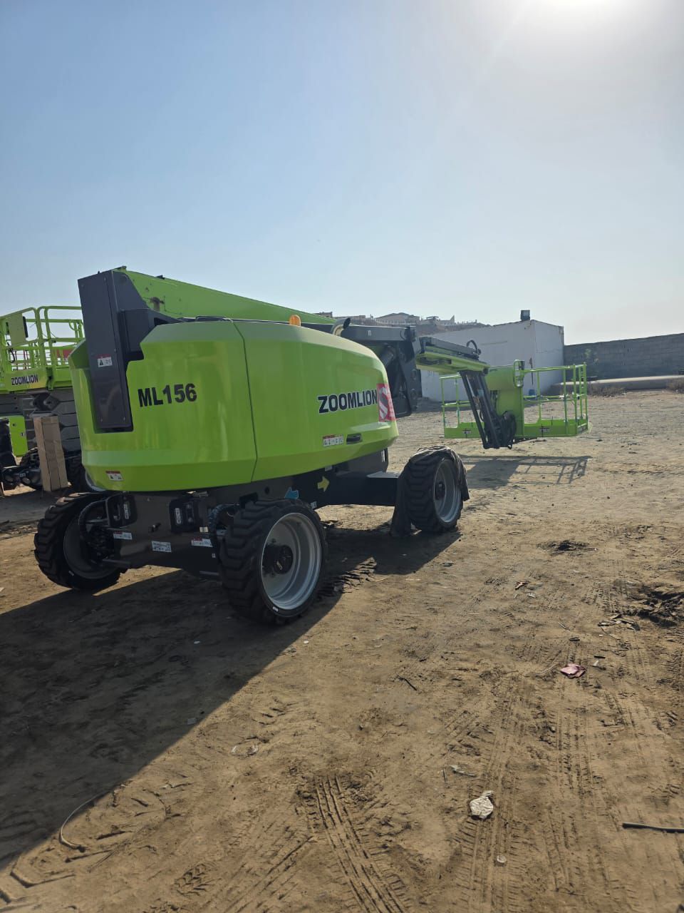 سيزر لفت للايجار اليومي والشهري ورافعات شوكيه للاي