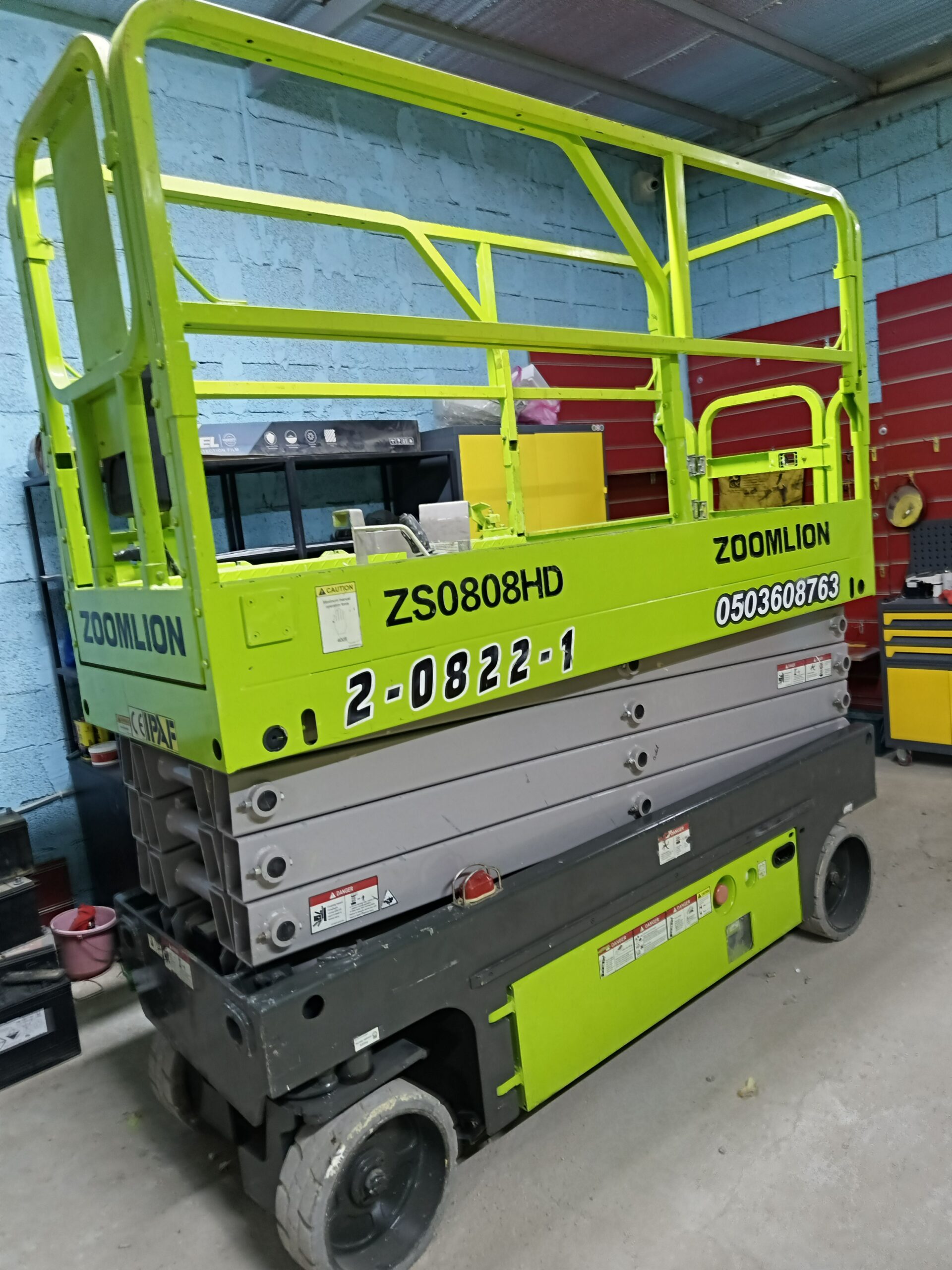 سيزر لفت للايجار اليومي والشهري ومان لفت للايجار ا