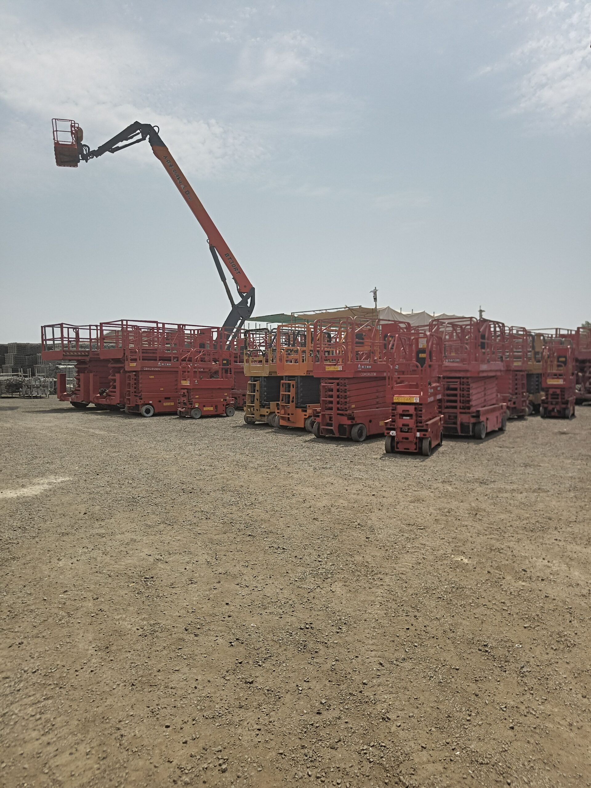 سيزر لفت للايجار اليومي والشهري ومان لفت للايجار ا