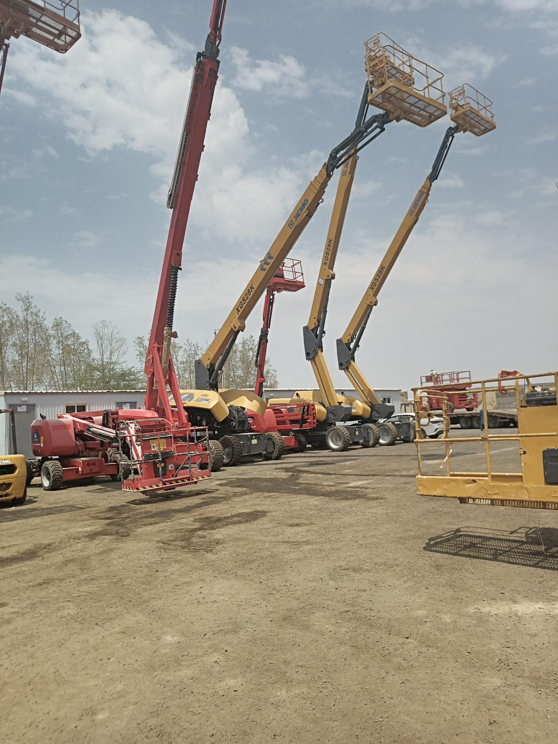 سيزر لفت للايجار اليومي والشهري ومان لفت للايجار