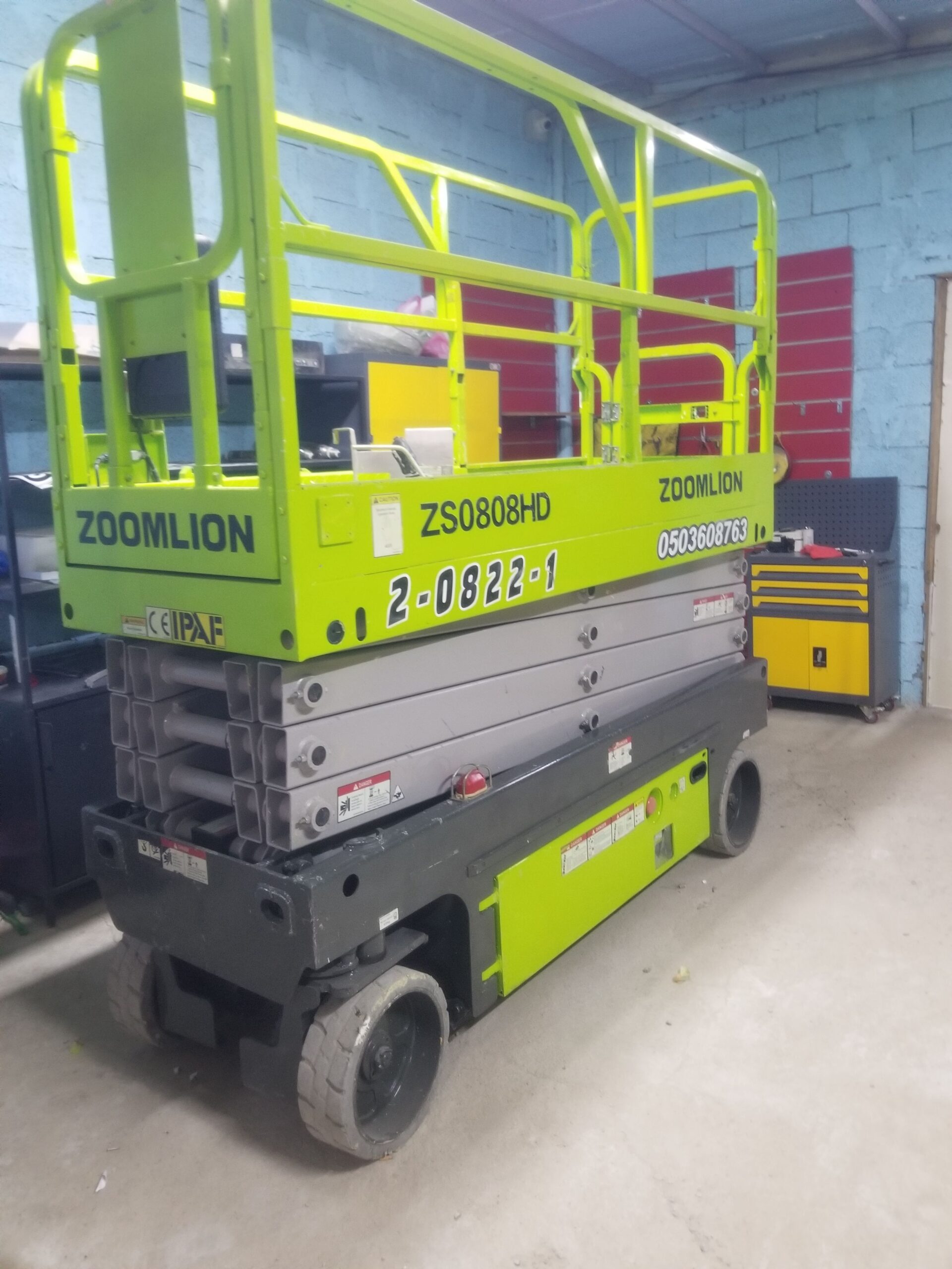 سيزر لفت ومان لفت للايجار اليومي والشهري رافعات شو