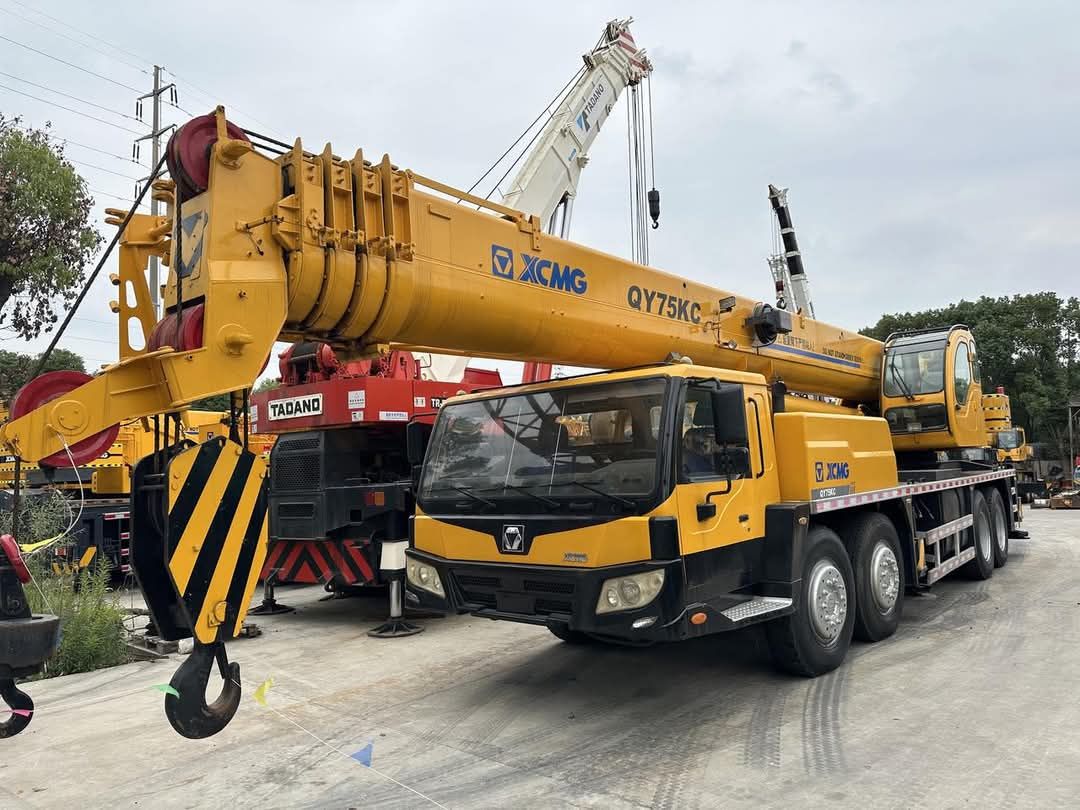 رافعات شوكيه فوركلفت للايجار سيزرات مان لفت جميع ا