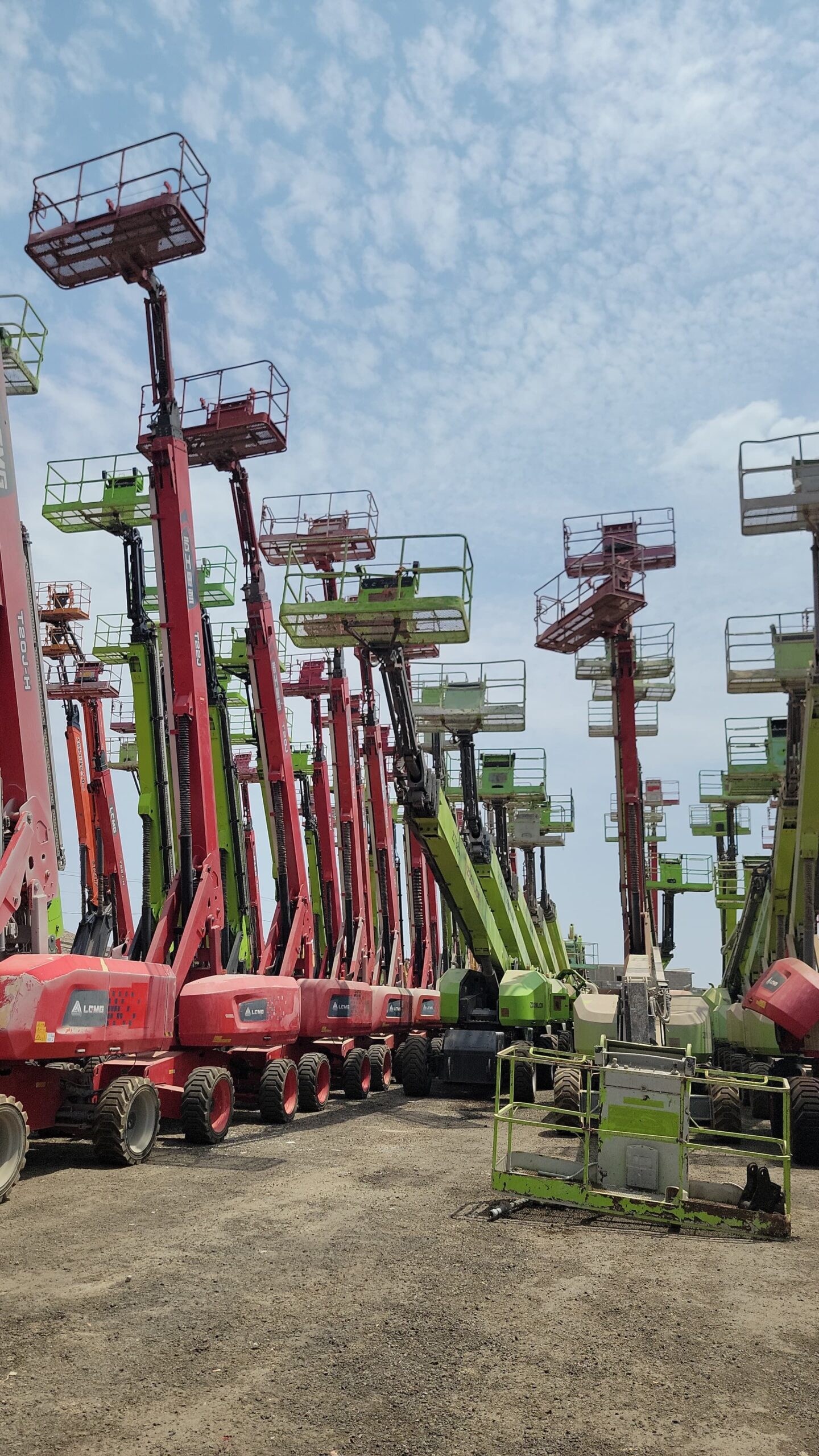 المدينه المنوره سيزرلفت ومانلفت للايجار شهري سنوي