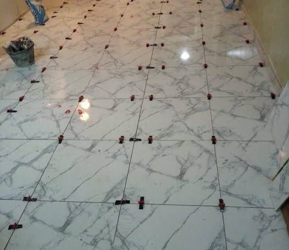 مبلط السيراميك