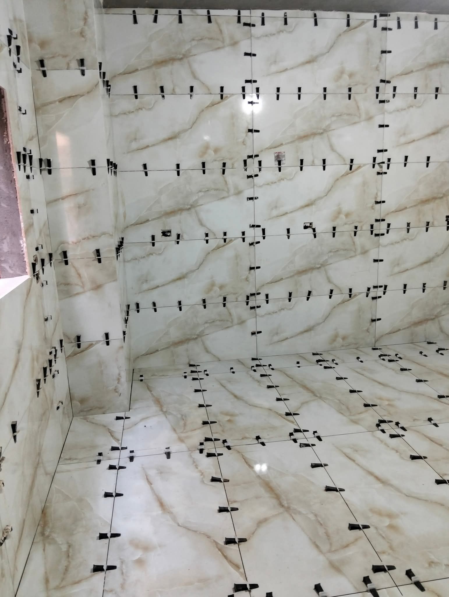 معلم بلاط جده