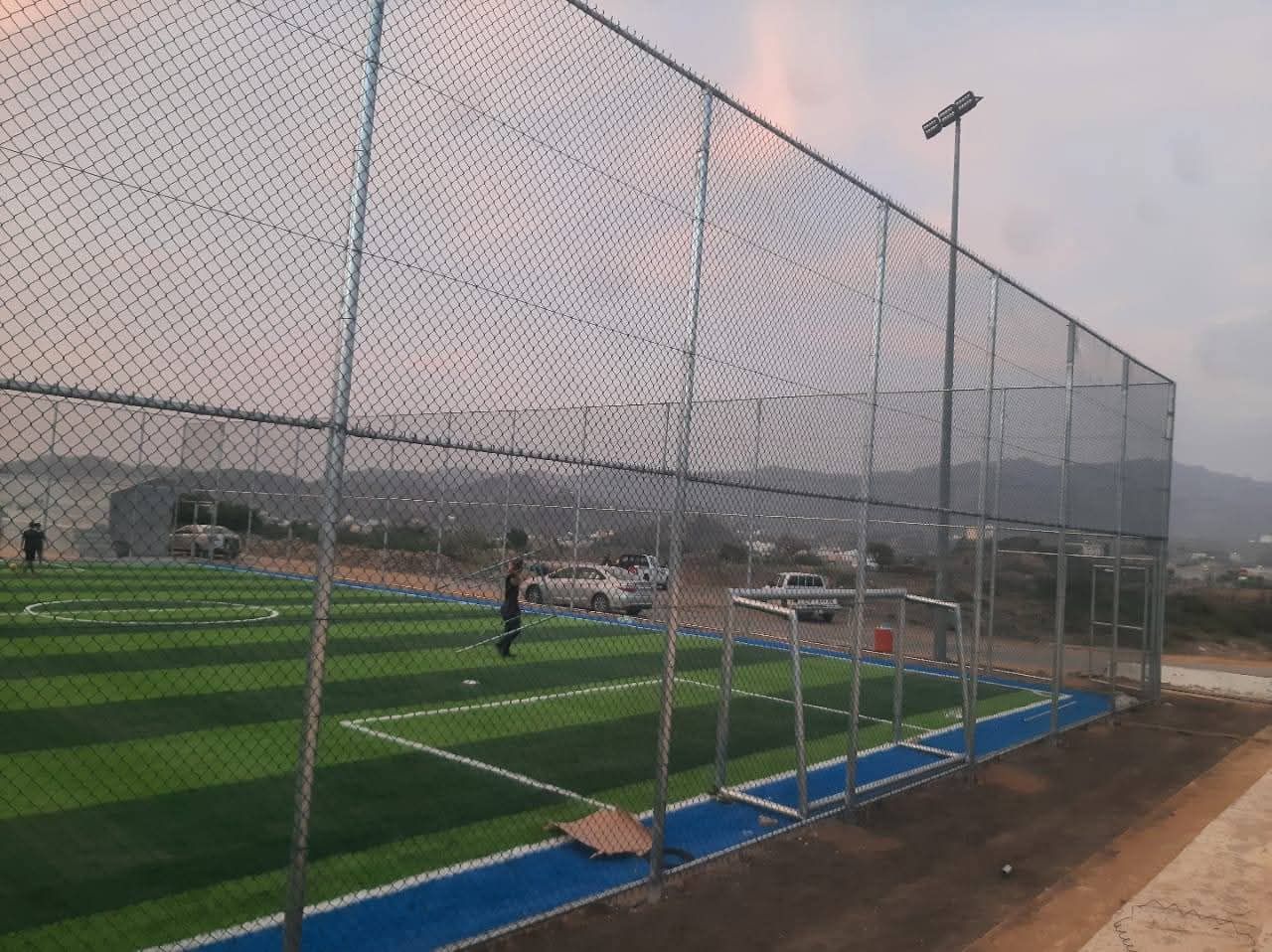 تشبيك مزارع شبك مجلفن اسوار شبوك تسوير اراضي فنس س