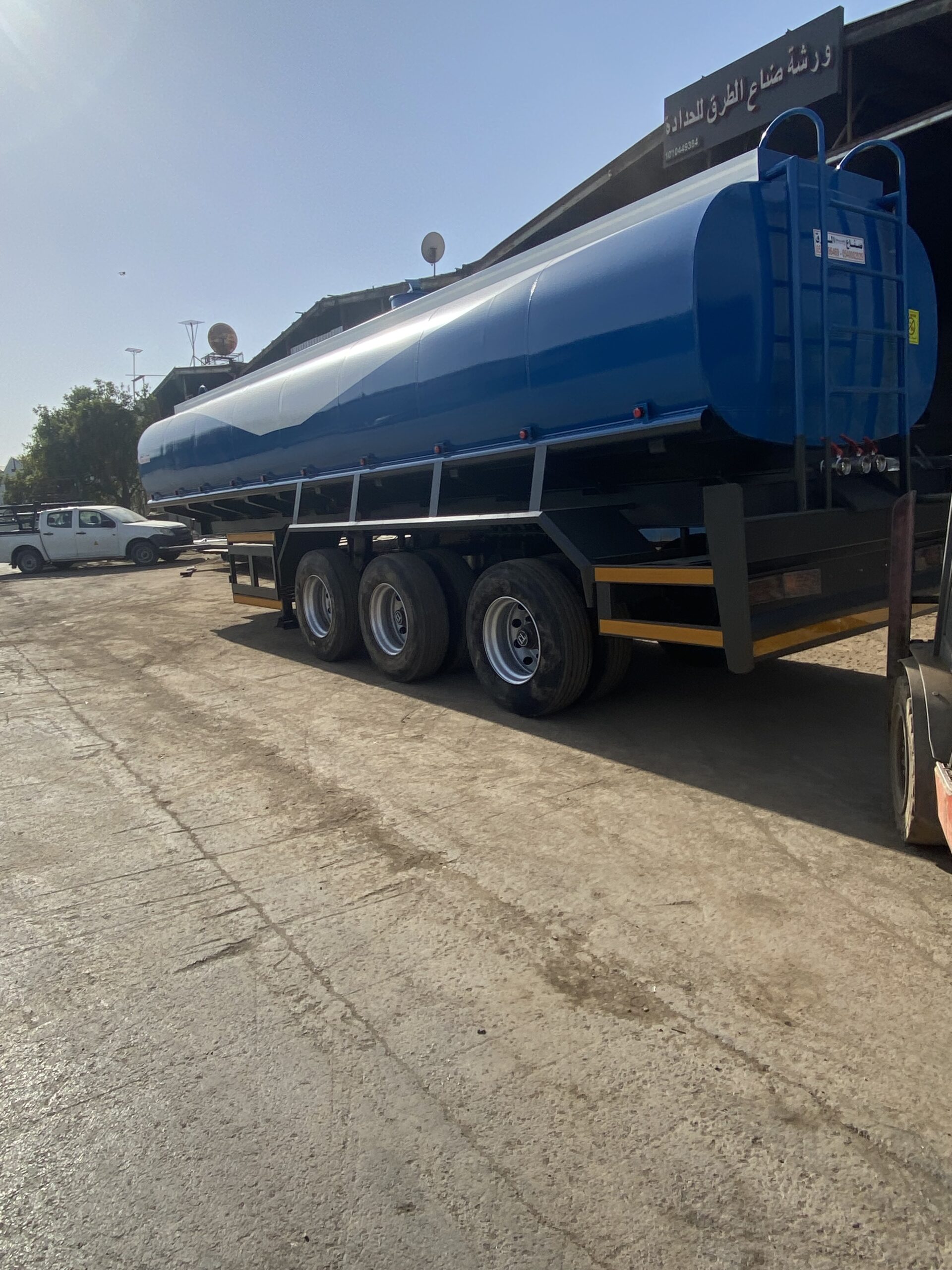 تانكي ماء للبيع جديد حمولة 32طن 30طن 28طن