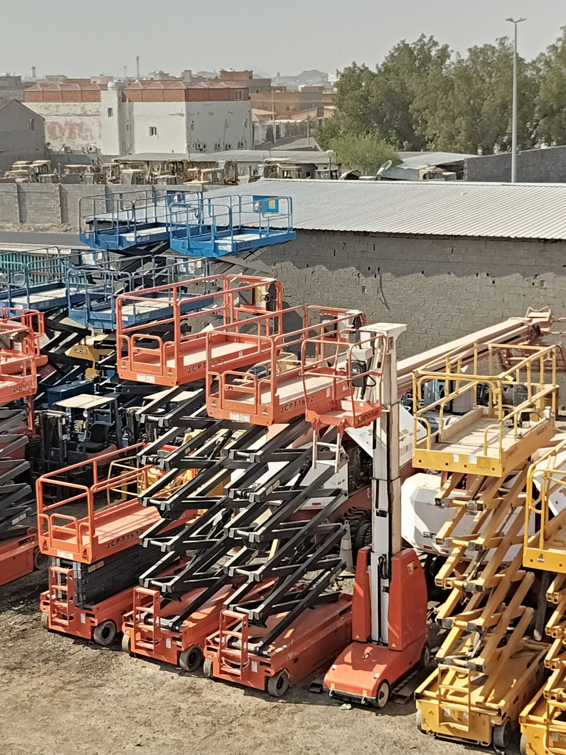 سيزر لفت للايجار اليومي والشهري