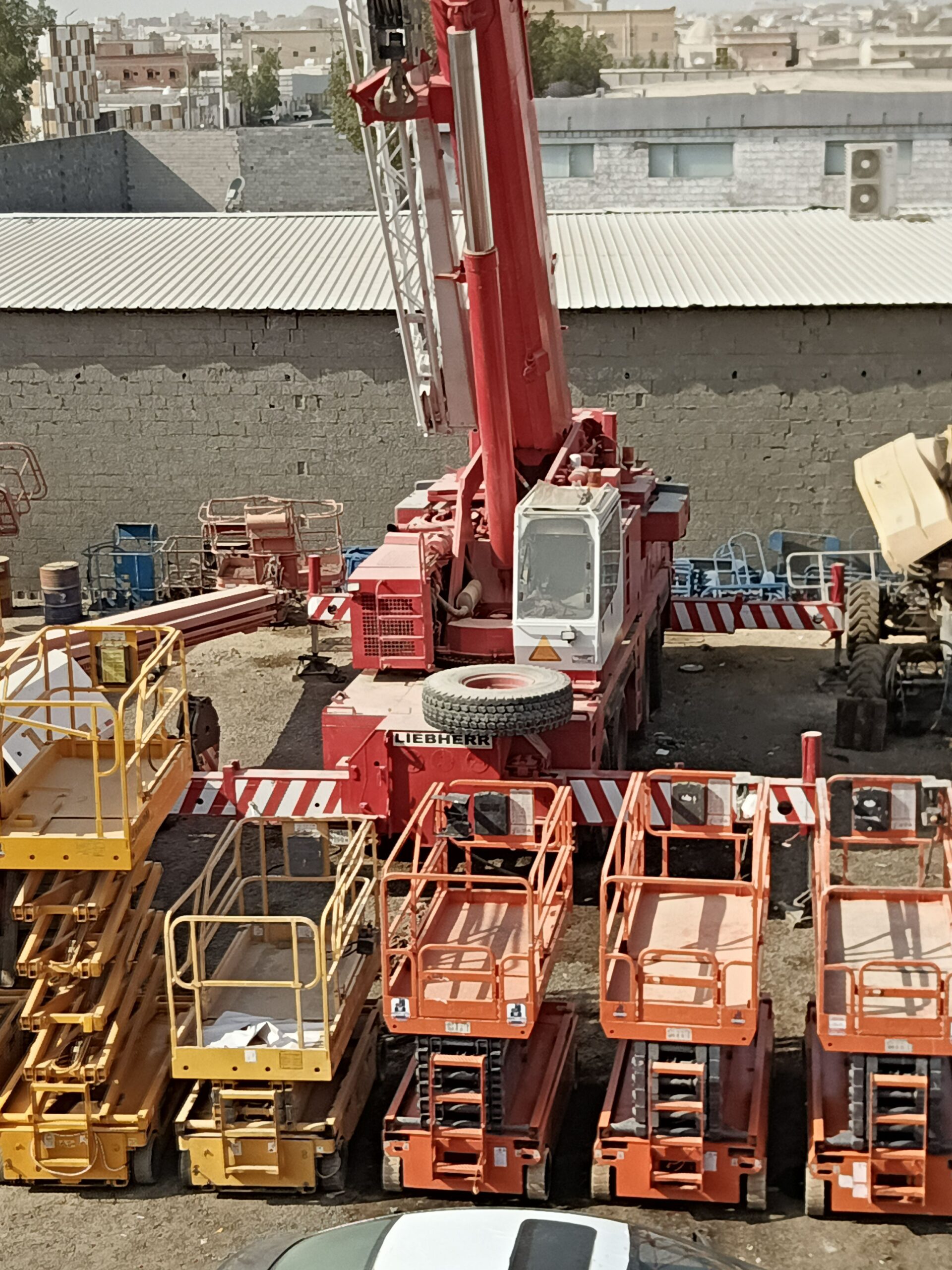 سيزر لفت ومان لفت وكرينات وجي بي سي ورافعات شوكيه