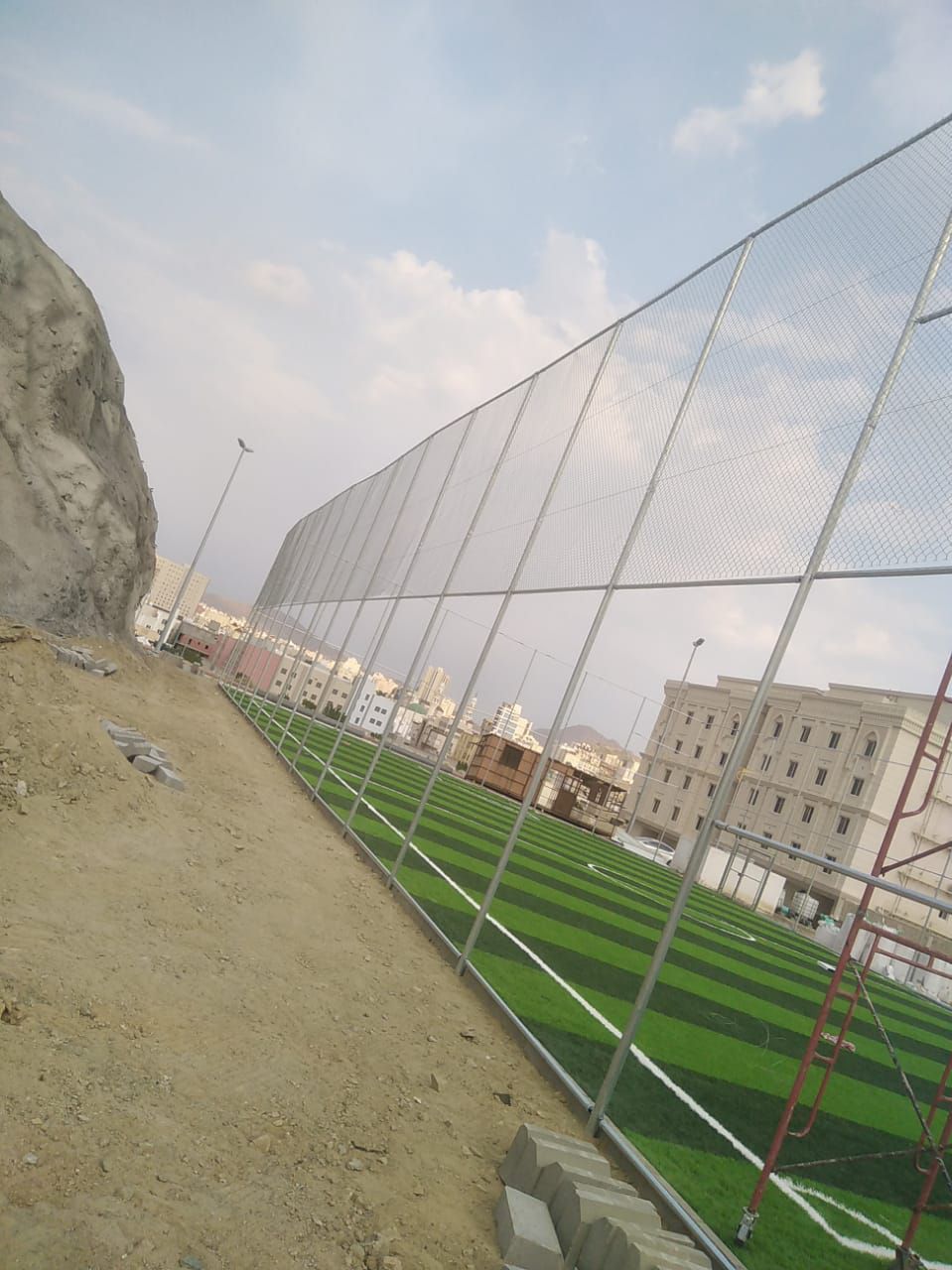 تشبيك مزارع شبك مجلفن اسوار شبوك تسوير اراضي فنس س