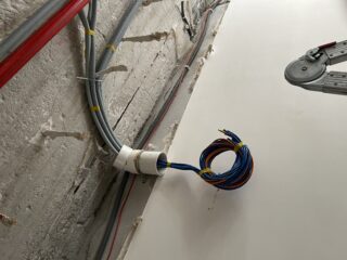 475A3DAC-AEE2-42DC-9614-E0421F3E9D87