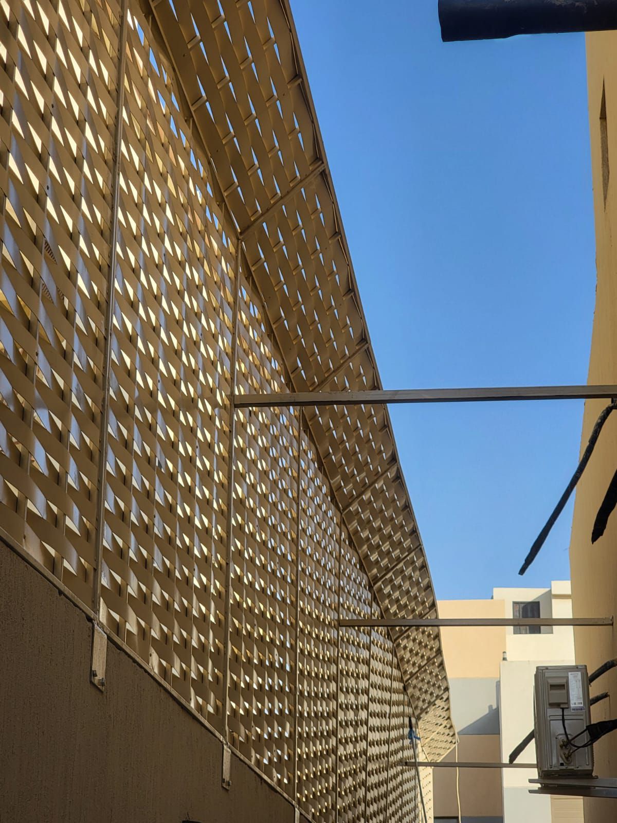 سندوتش بنل بناء غرف ملاحق ساندوتش بانل