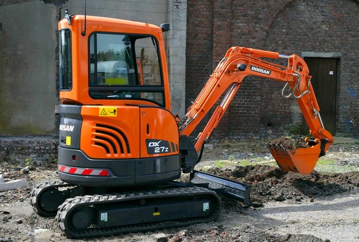 بوكلينات ورافعات للايجار