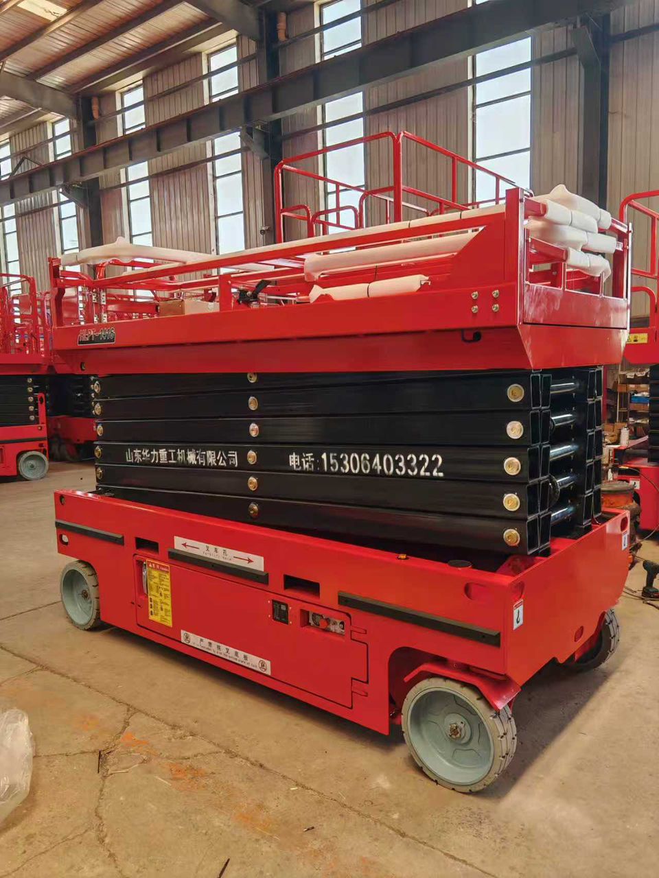 سيزر لفت ومان لفت وكرينات ورافعات شوكيه للاجار الي