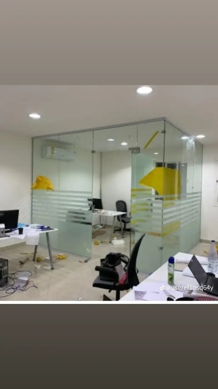 زجاج سكريت جيزان