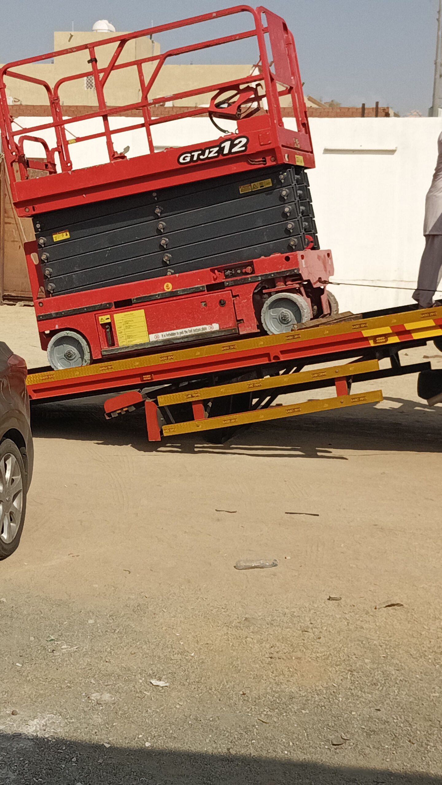 سيزر لفت ومان لفت وكرينات وجي بي سي ورافعات شوكيه