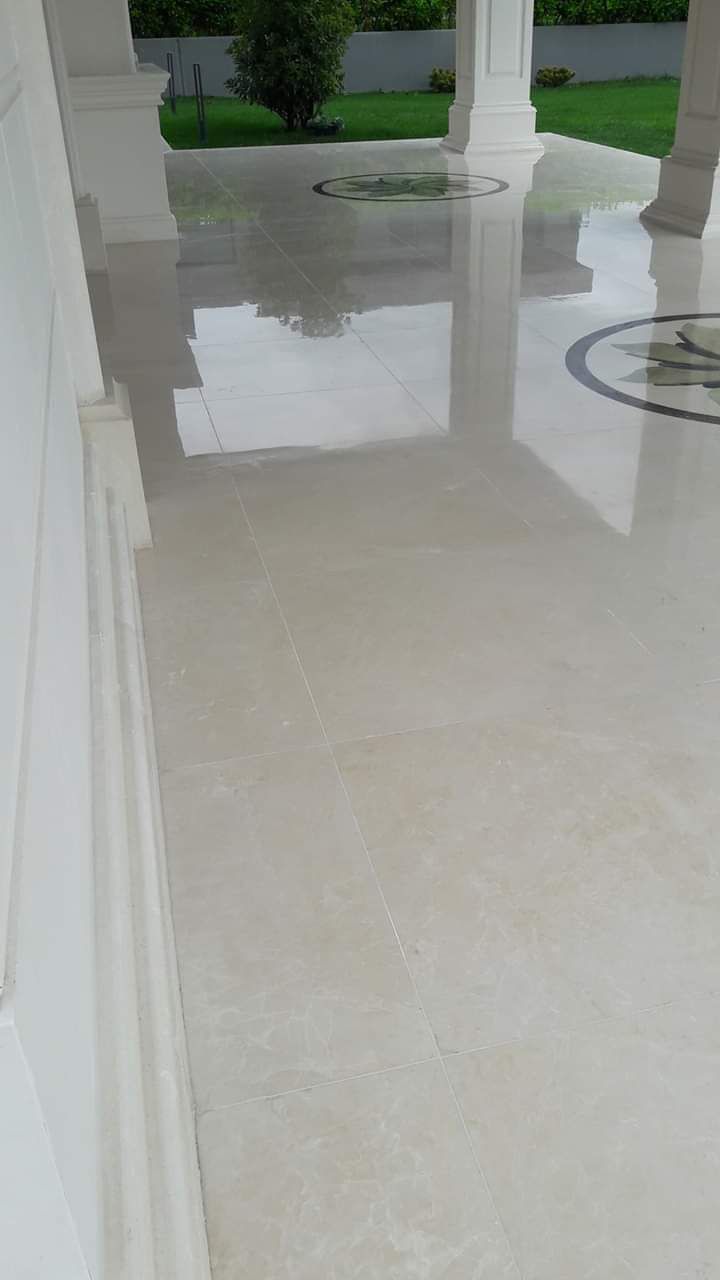 جلي بلاط تلميع رخام