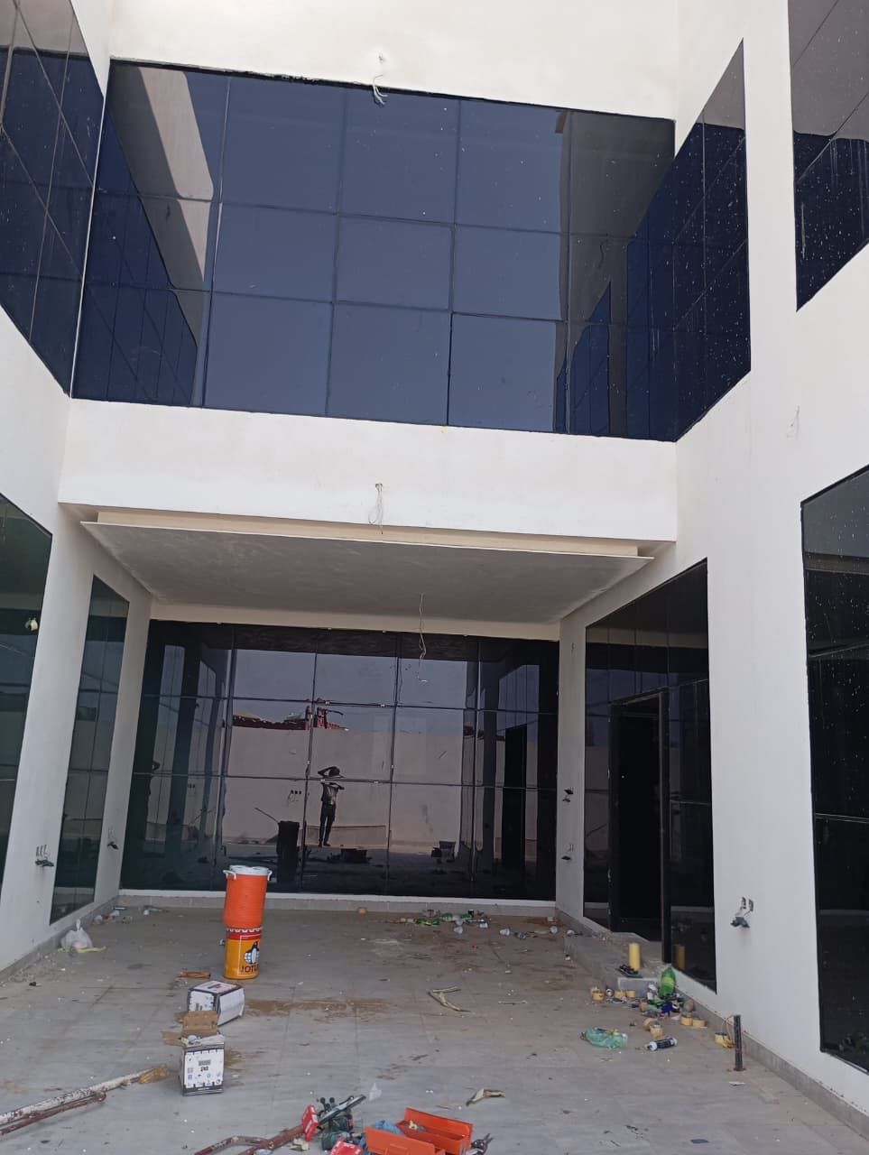 زجاج سكريت جيزان