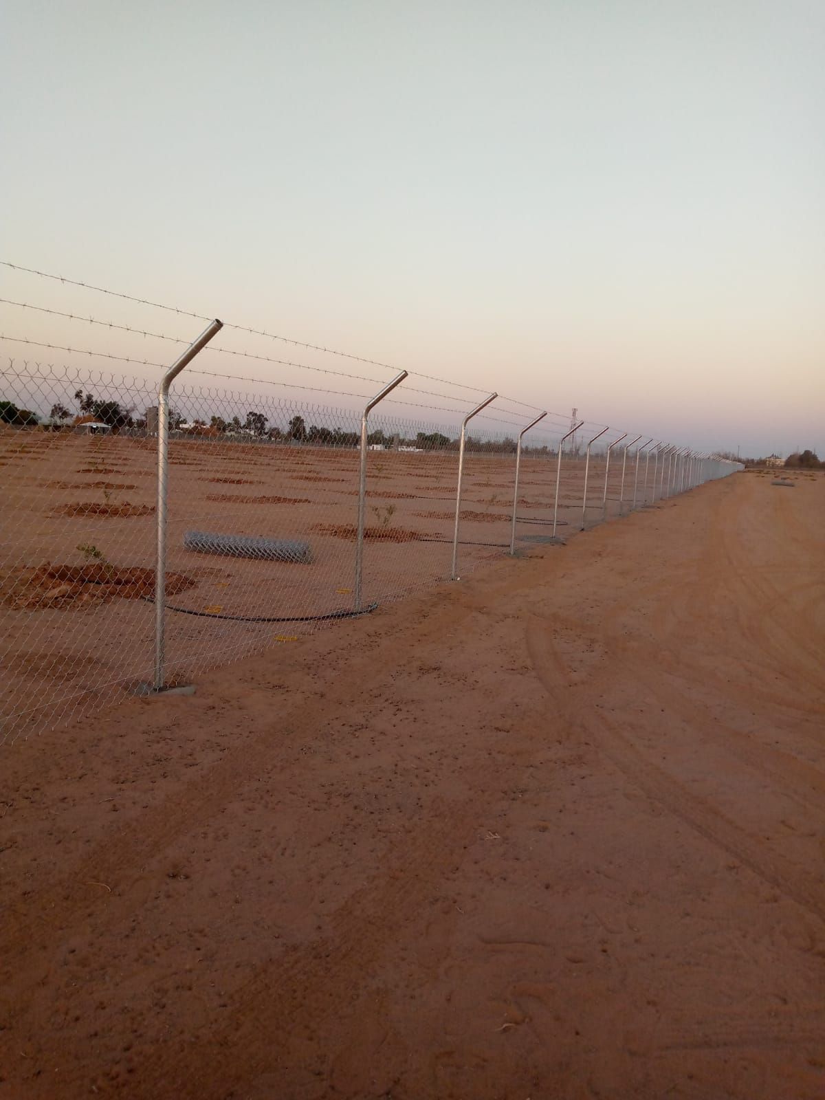 توريد وتركيب شبوك بجميع مواصفاتها