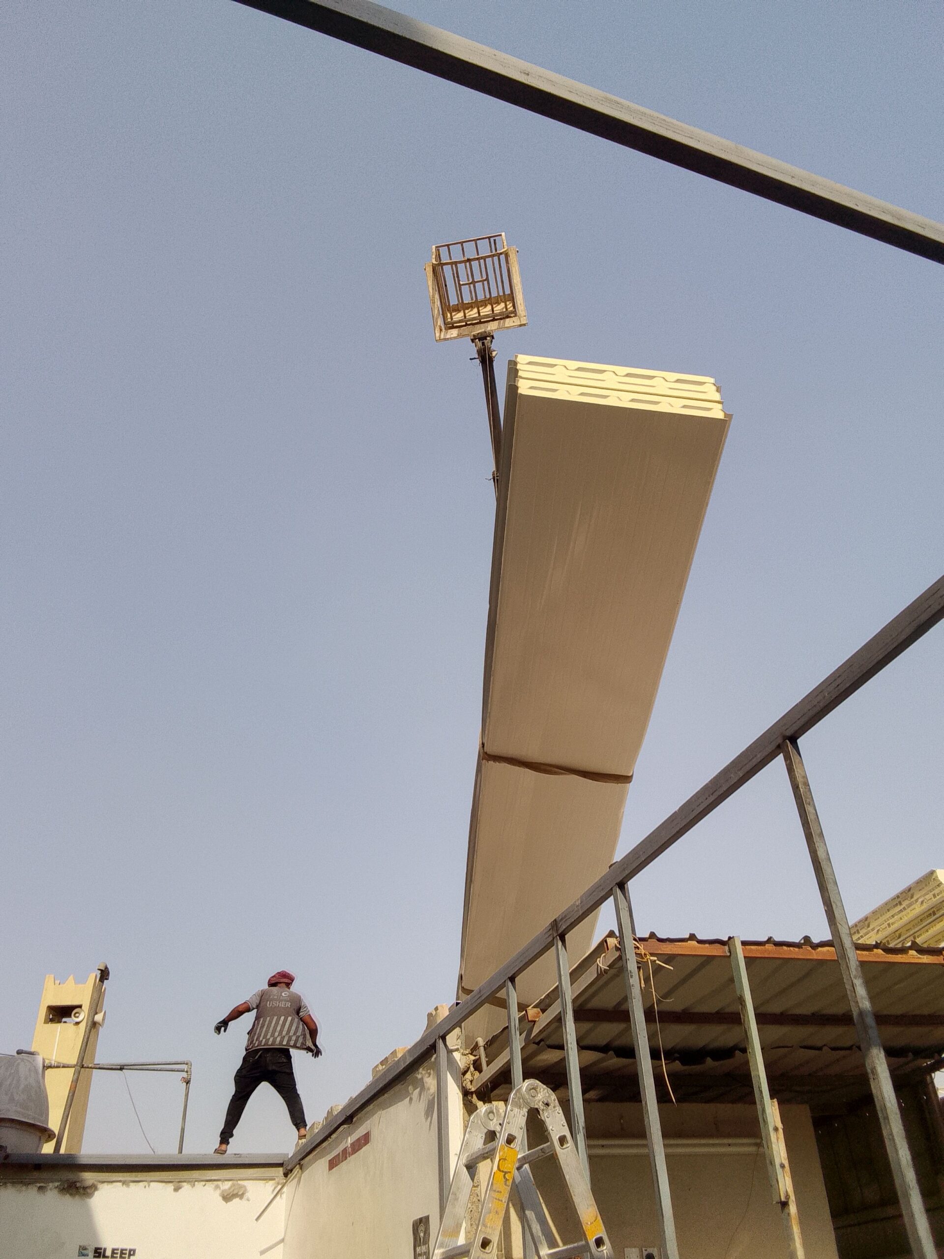 تركيب ساندويش بانل بناء ملاحق بناء شقق تسليم مفتاح