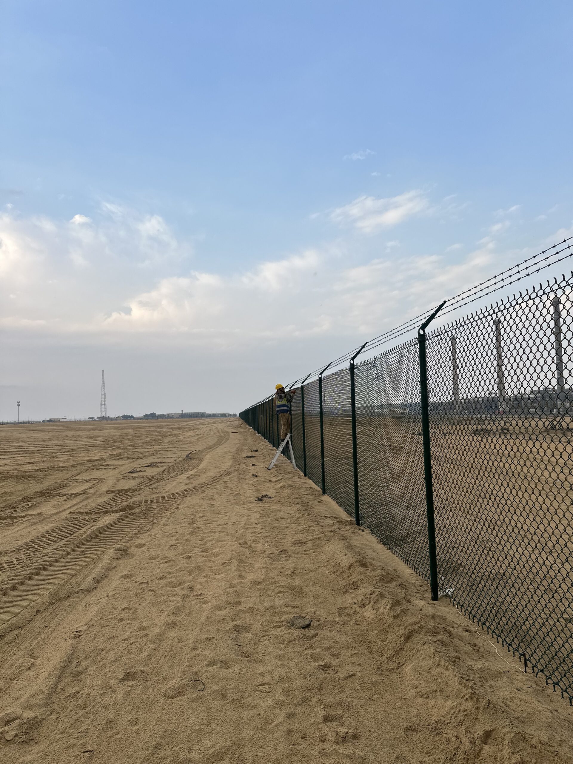 مقاول شبوك ومضلات وحجر