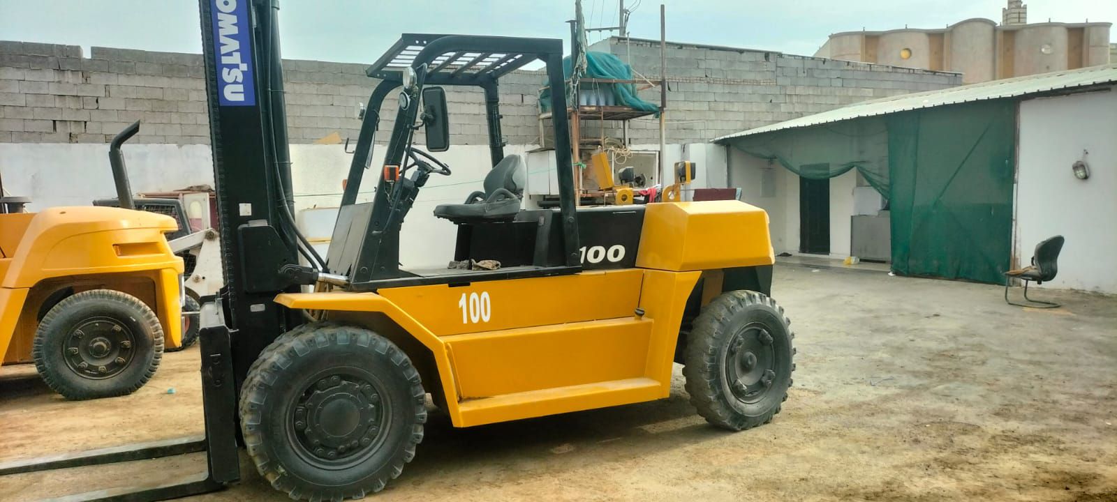 سيزر لفت للايجار اليومي والشهري ومان لفت