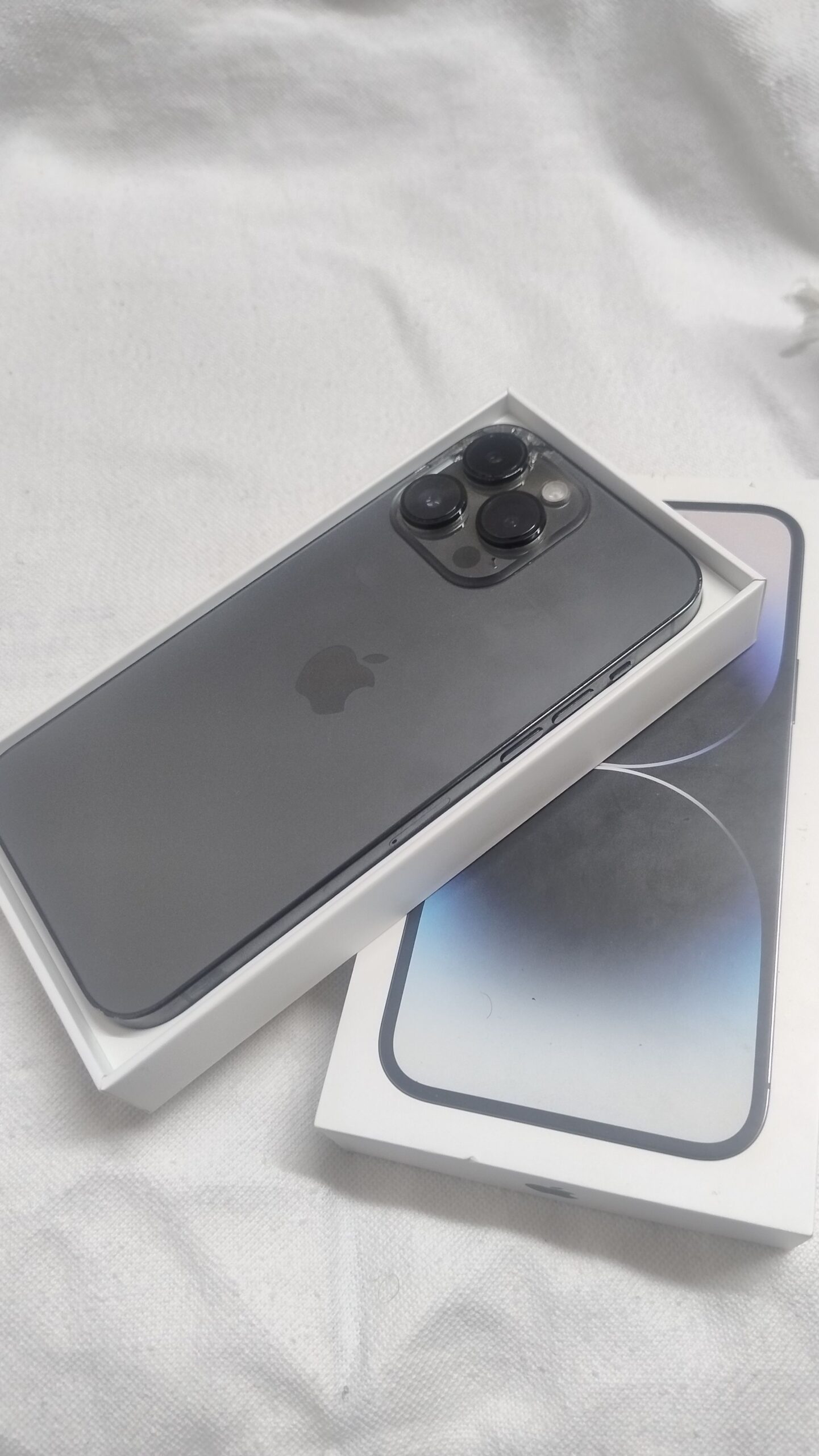 ايفون 14بروماكس