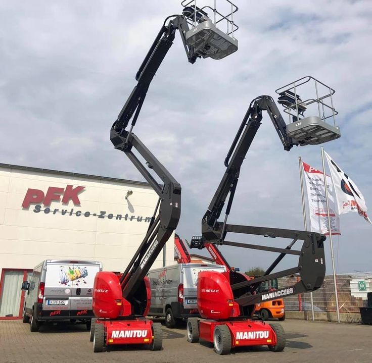 سيزرلفت للايجار مانلفت للايجار رافعة عمال للايجار