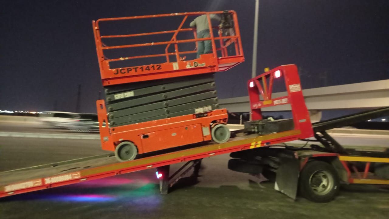 سيزرلفت ومانلفت للايجار شهري سنوي أسبوعي يومي