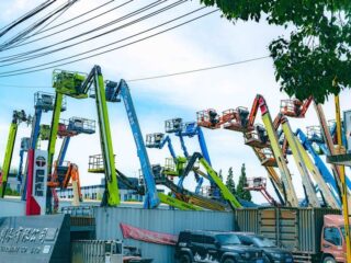 af57e2b2-57c3-4dc8-8c2b-8ab85a8b3311