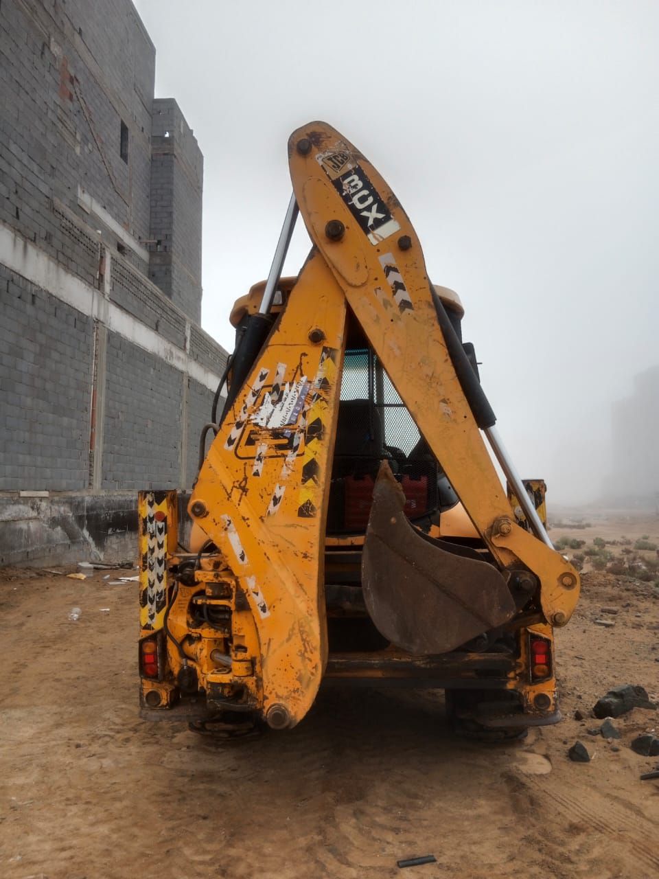 سيزر لفت للايجار اليومي والشهري ومان لفت للايجار ا