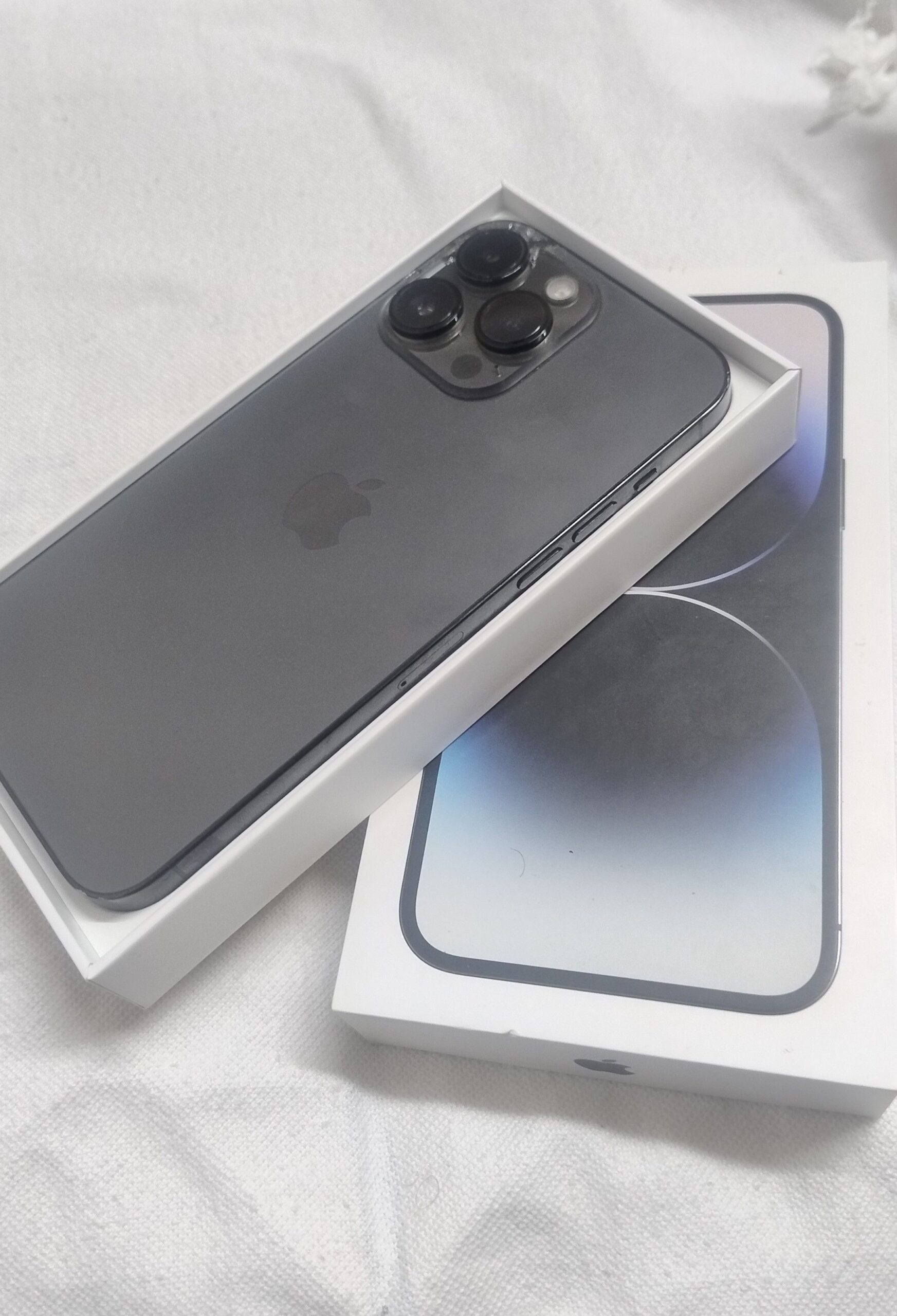 ايفون 14بروماكس