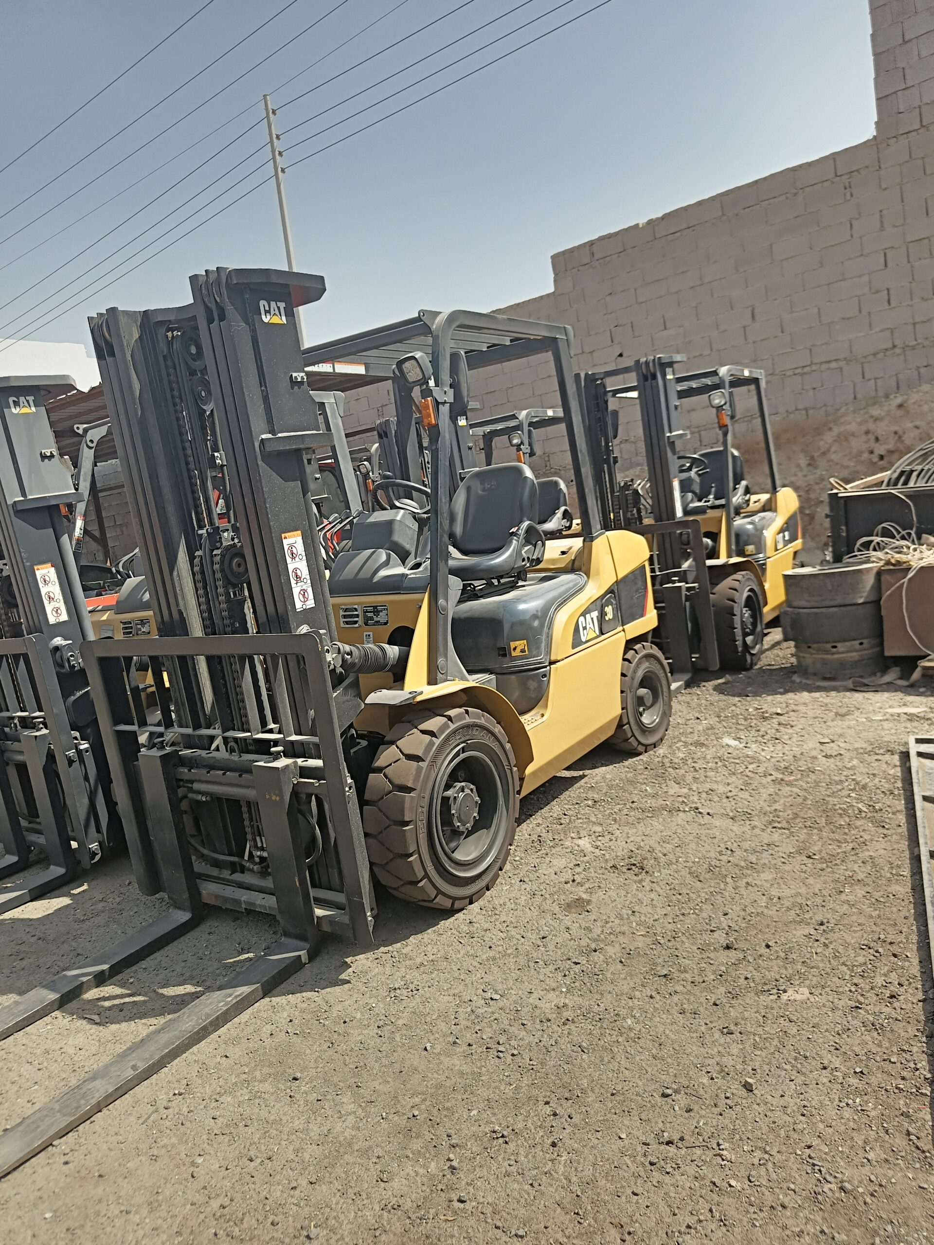 سيزر لفت للايجار اليومي والشهري ومان لفت