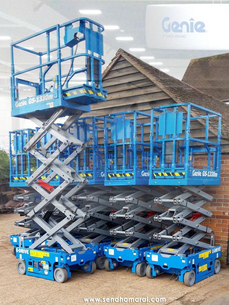 سيزرلفت للايجار رافعات مقصيه للإيجار رافعات عمال ل