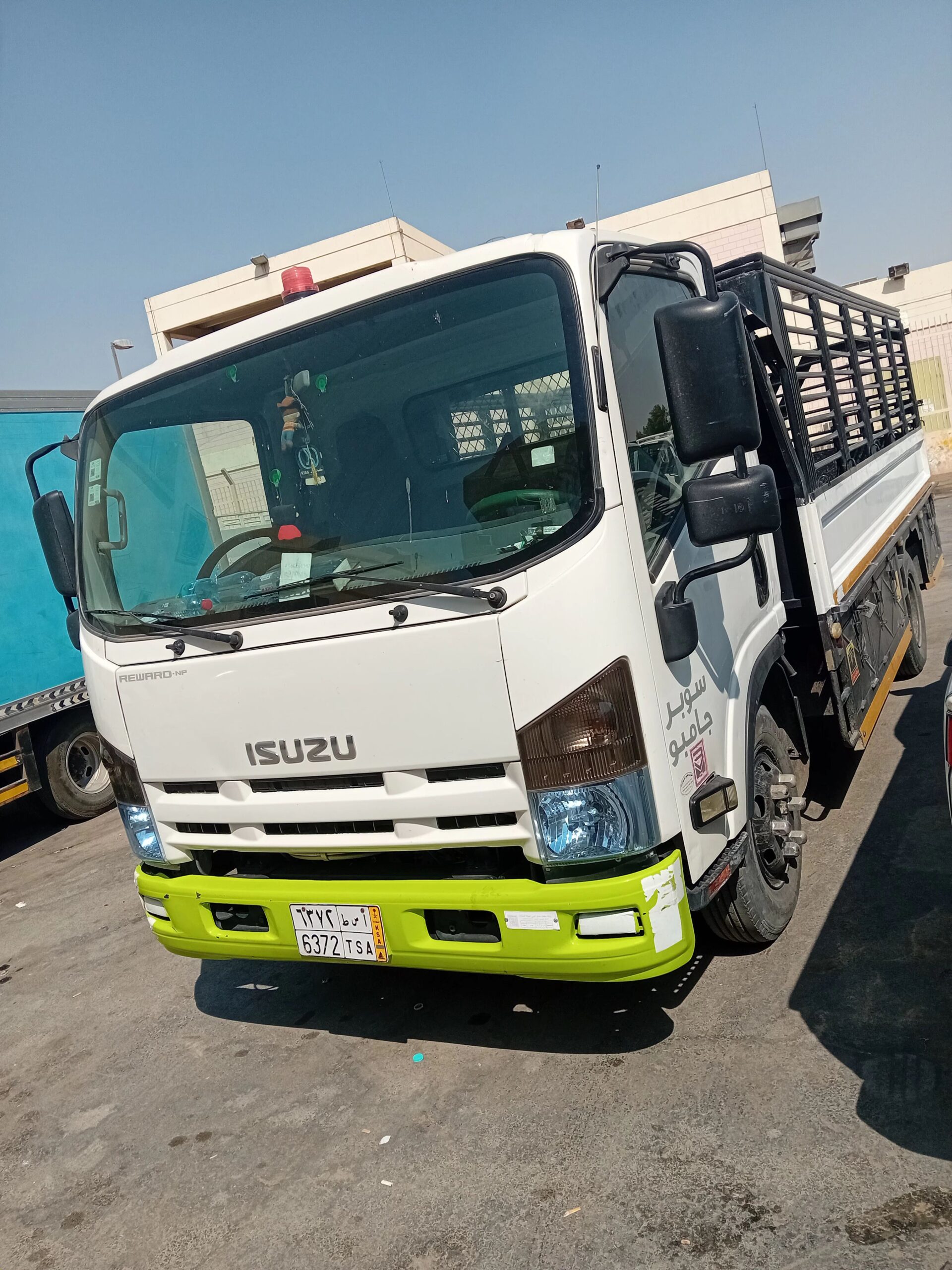 دينا تشيل اثاث مستعمل بالرياض 0َ566892517