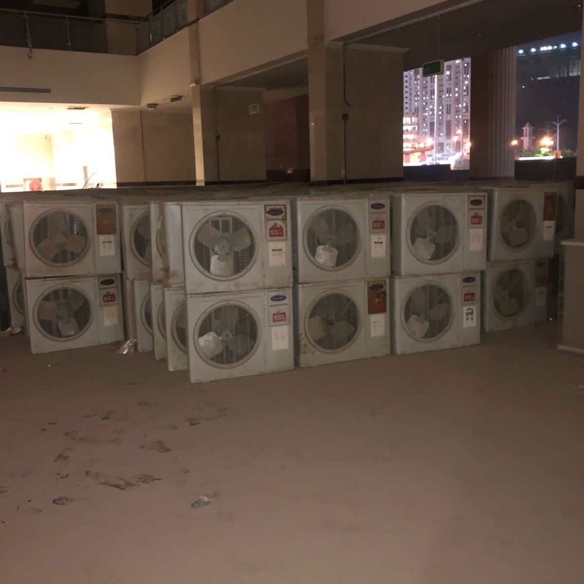 خدمه نقل العفش بالرياض 0556216577